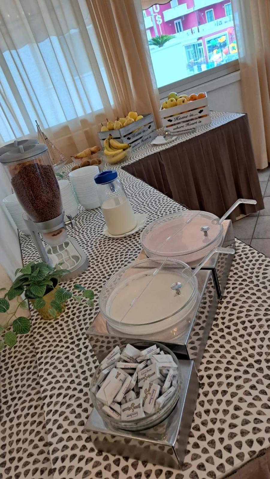 ריצ'יונה Hotel Napoleon מראה חיצוני תמונה
