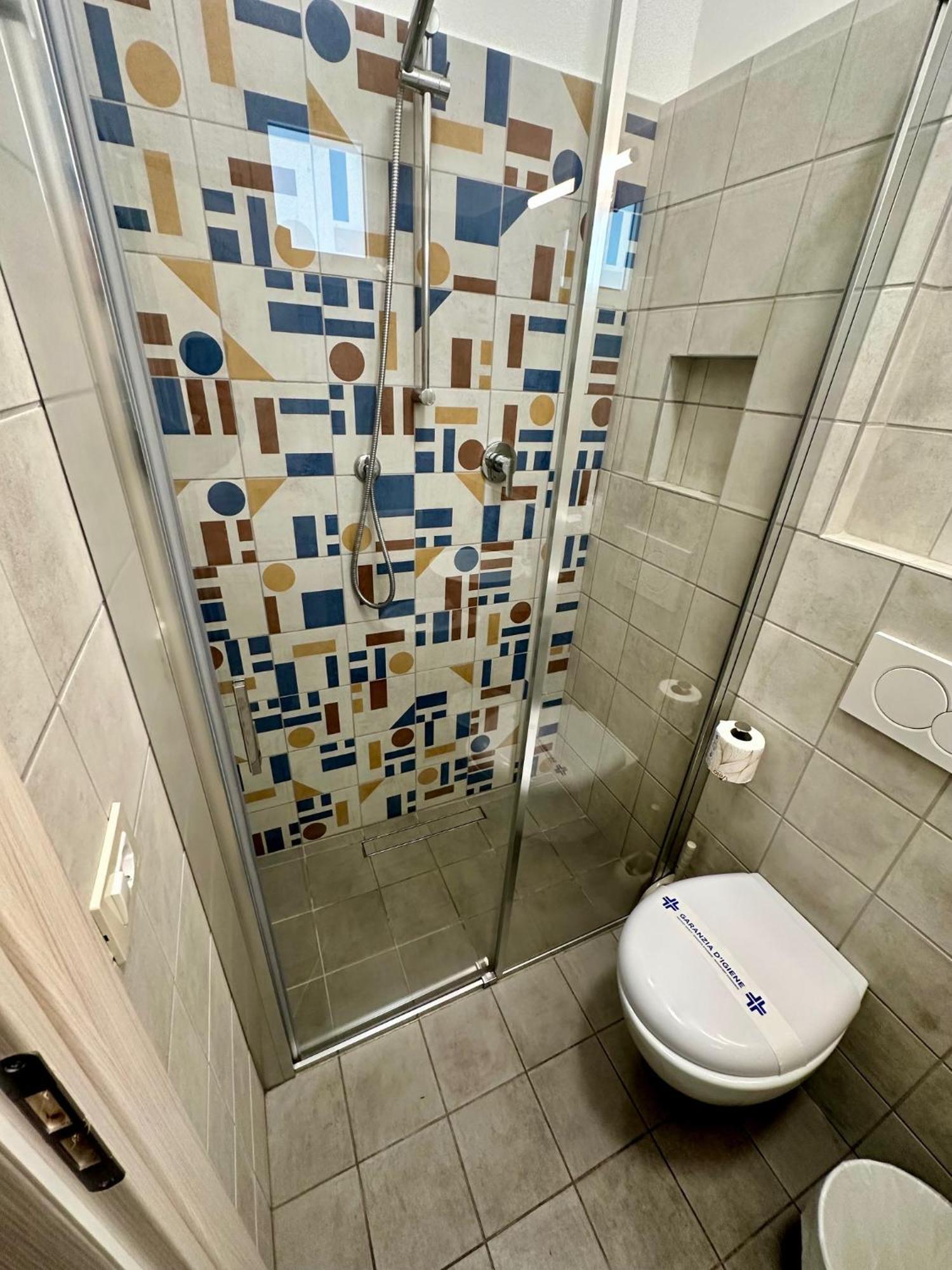 ריצ'יונה Hotel Napoleon מראה חיצוני תמונה