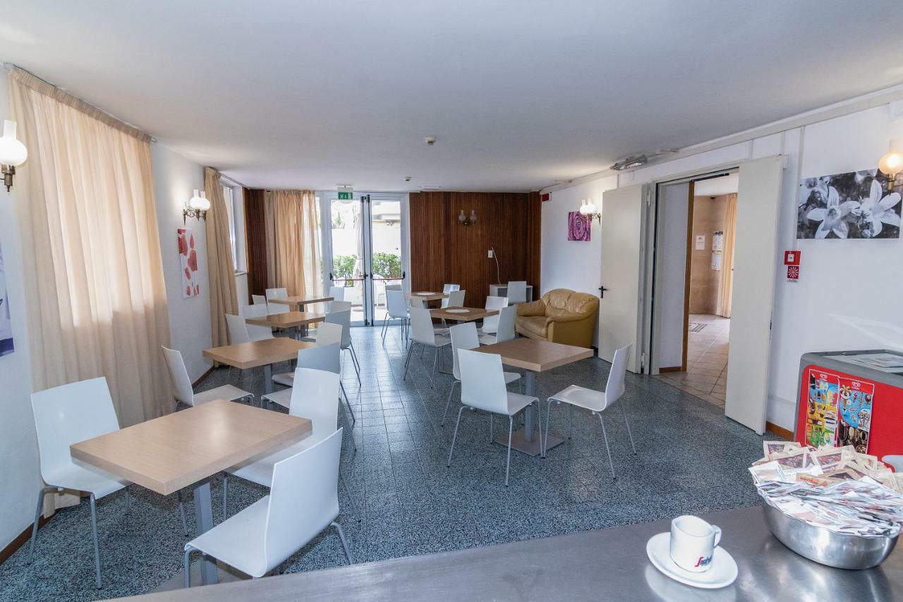 ריצ'יונה Hotel Napoleon מראה חיצוני תמונה